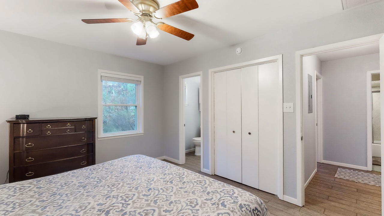 Photo of Bedroom in Kingsland
