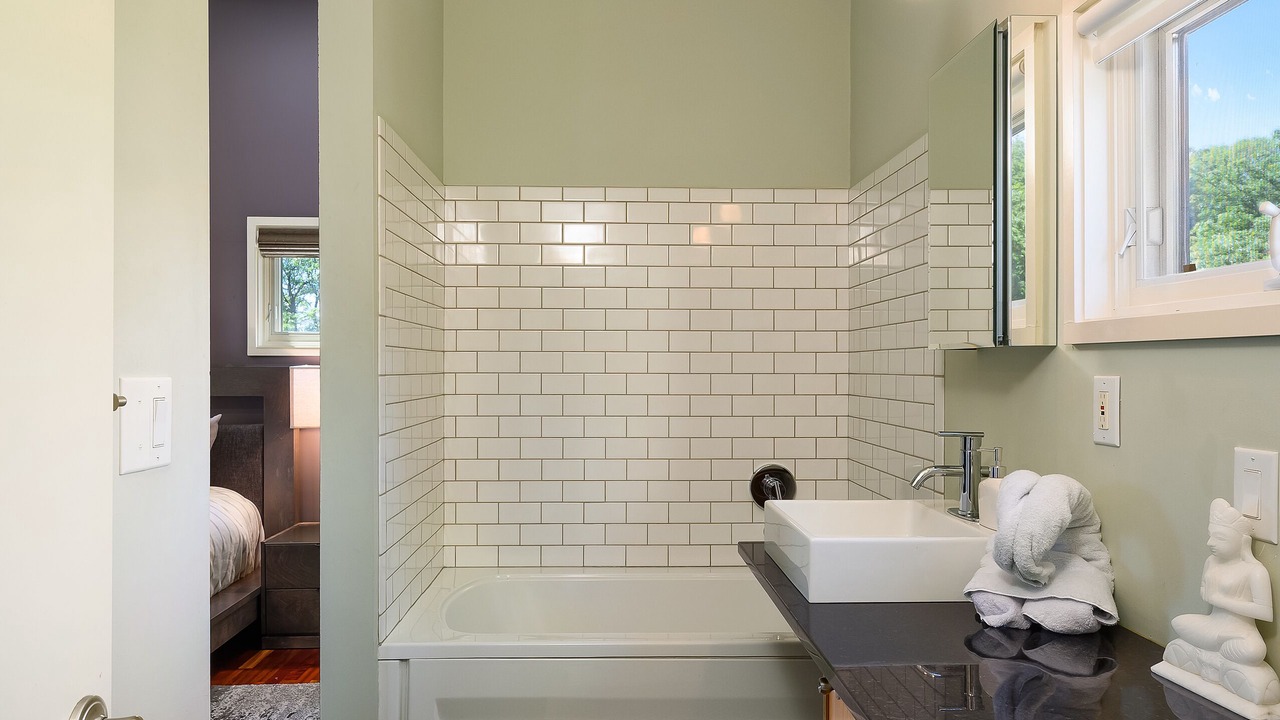 Photo of Bathroom in Westside North