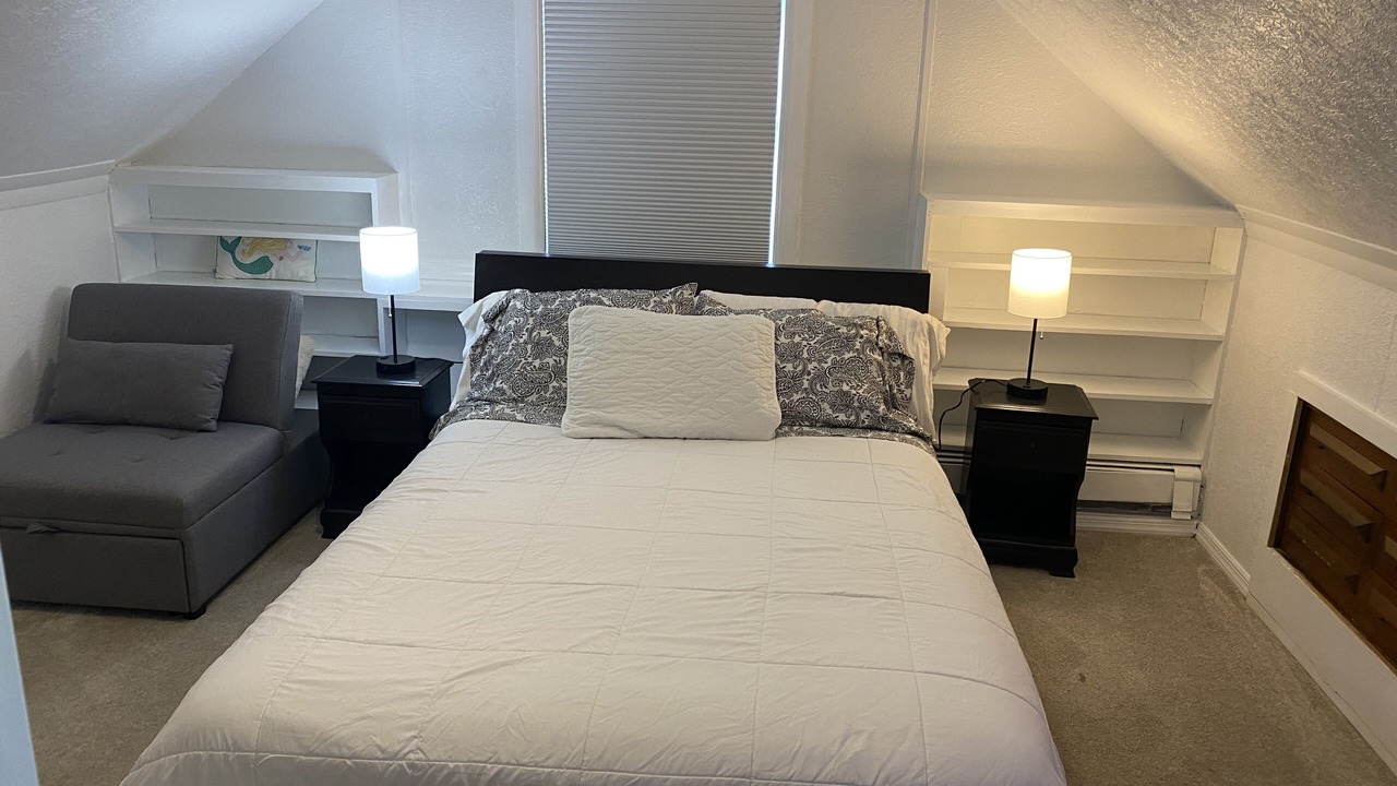 Photo of Bedroom in Livingston