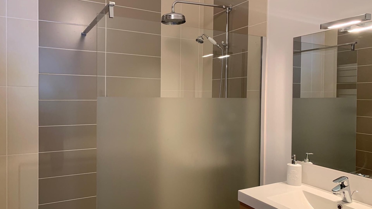 Photo of Bathroom in Saint-Gilles-Croix-de-Vie