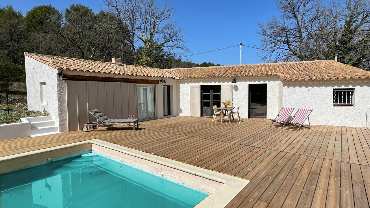 Photo of Outdoor in Le Puy-Sainte-Reparade