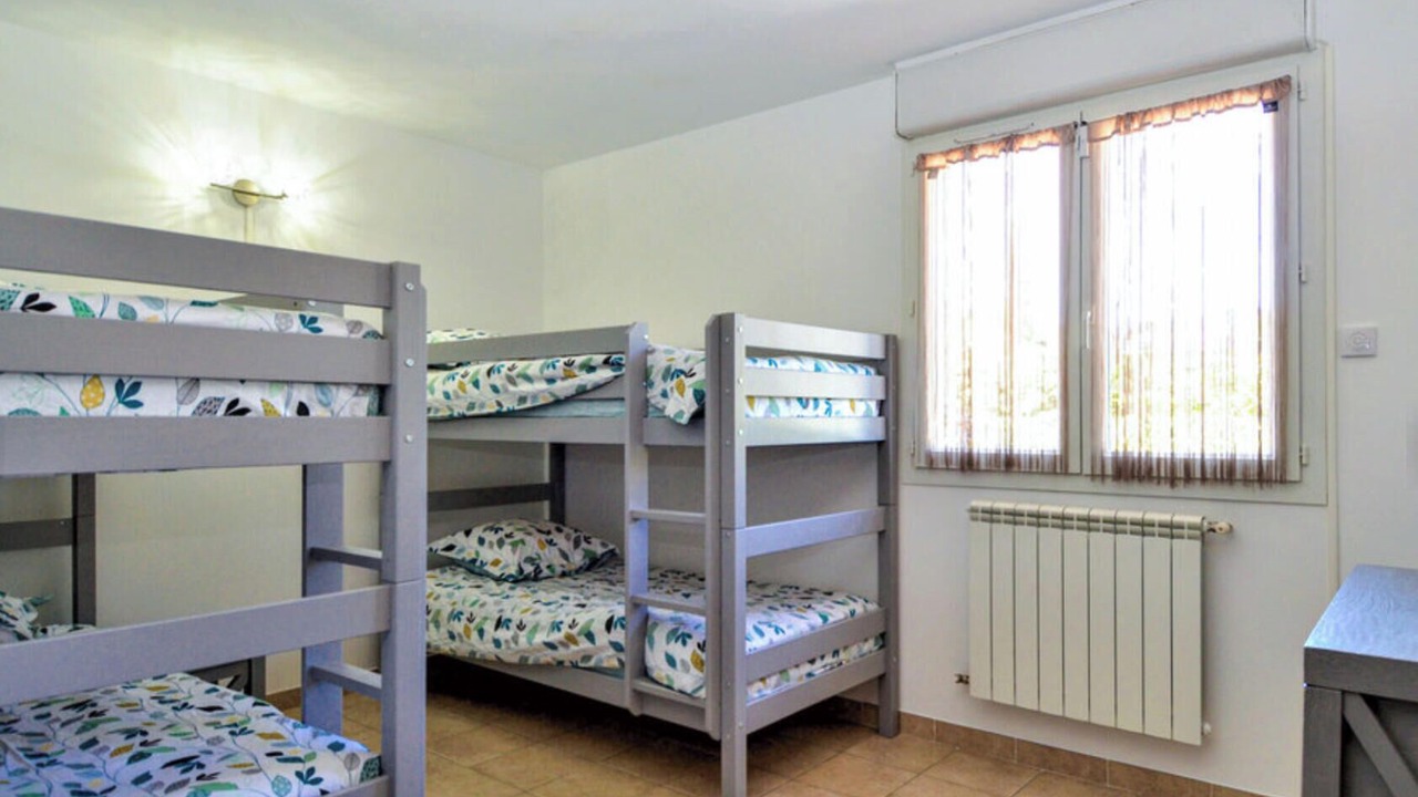 Photo of Bedroom in Saint-Laurent-La-Vernede