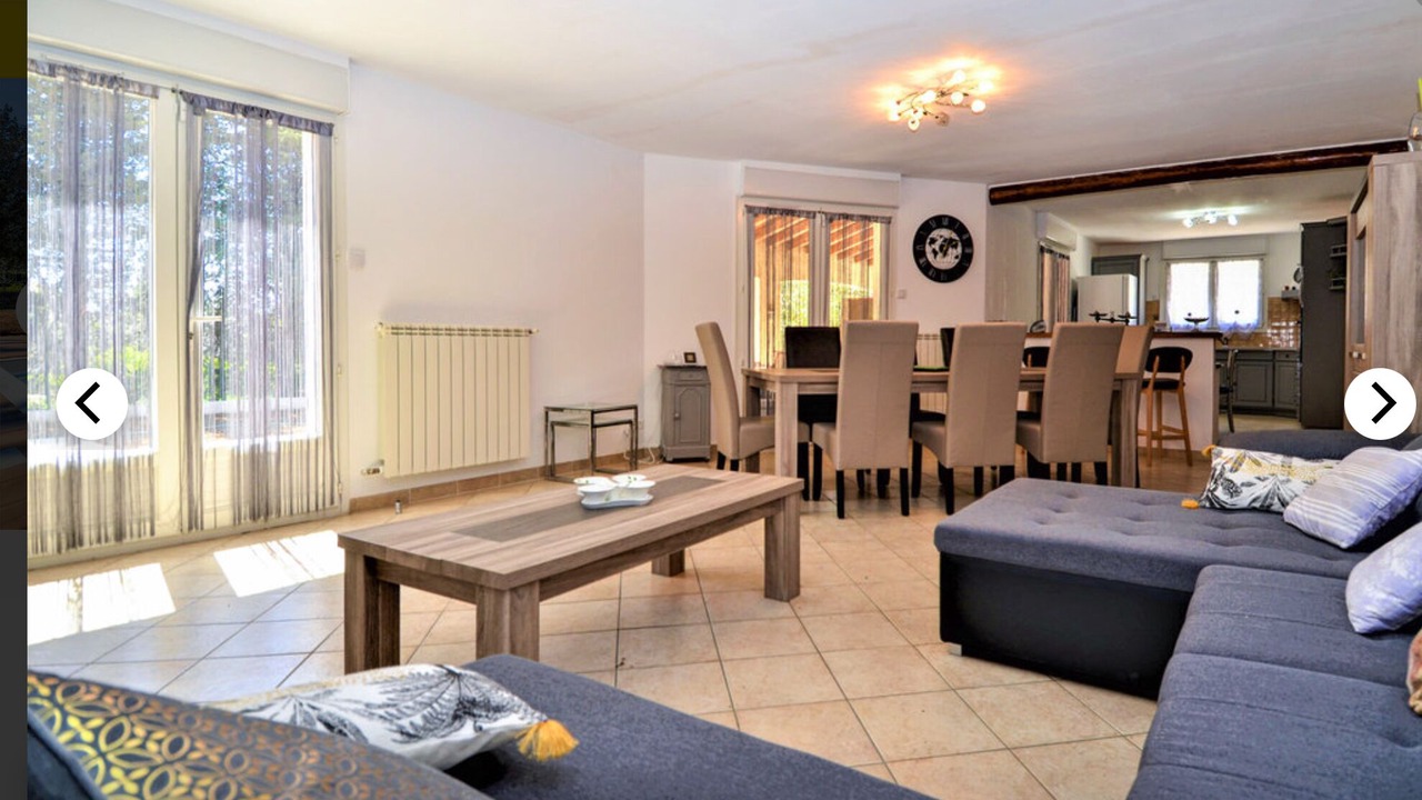 Photo of Livingroom in Saint-Laurent-La-Vernede