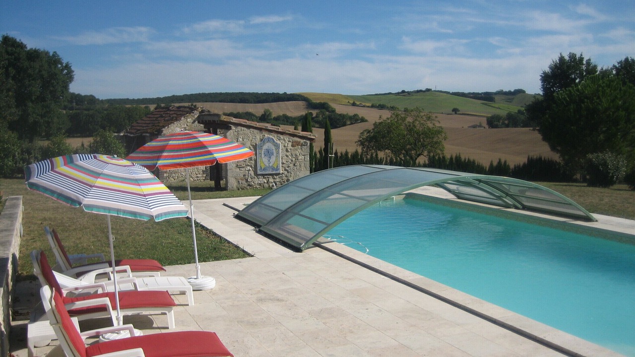 Photo of Outdoor in Poupas