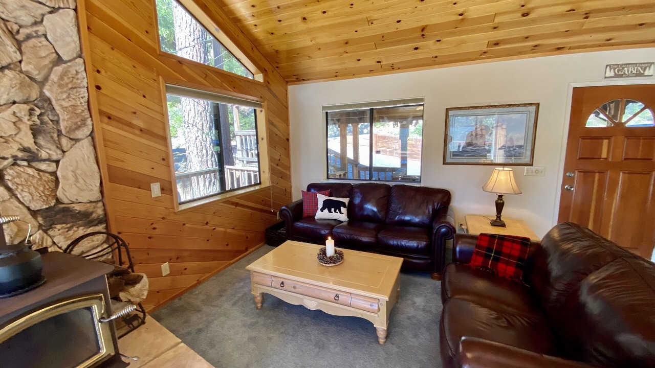 Photo of Livingroom in Cold Springs