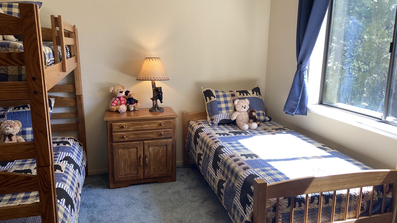 Photo of Bedroom in Cold Springs
