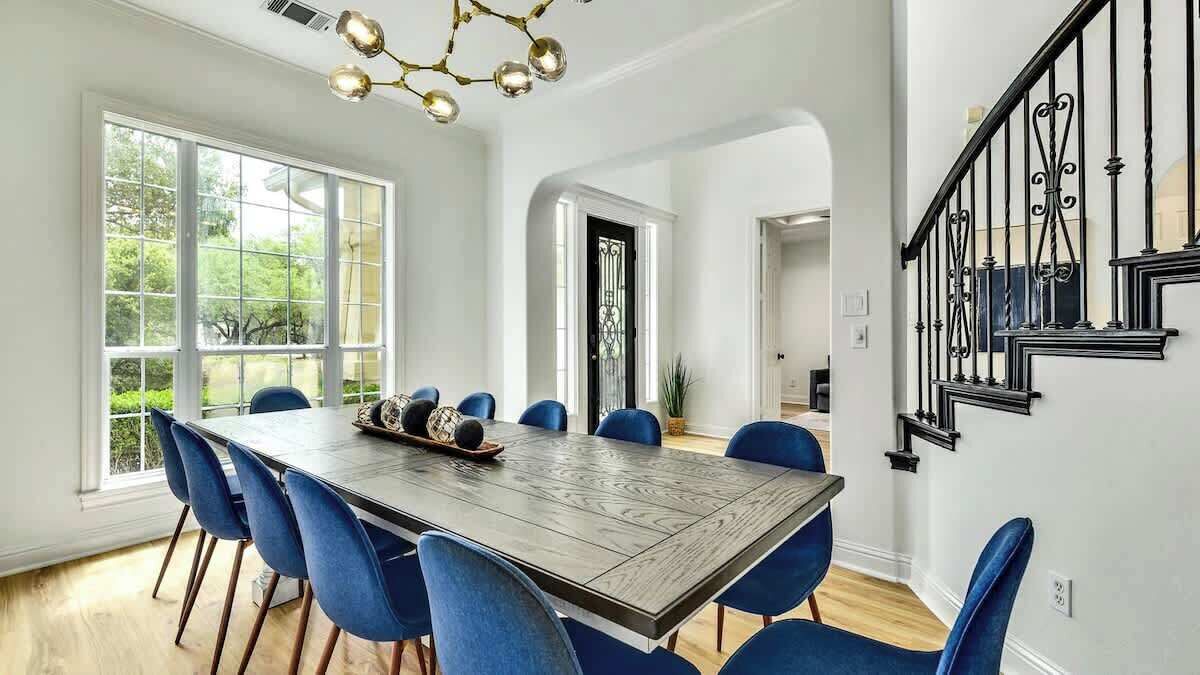 Photo of Bedroom in Hudson Bend