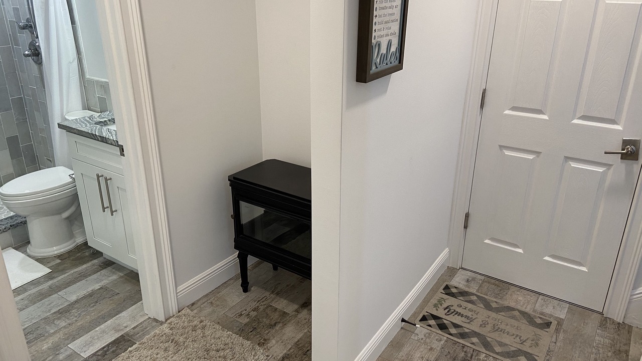 Photo of Bathroom in Golden Beach Estates
