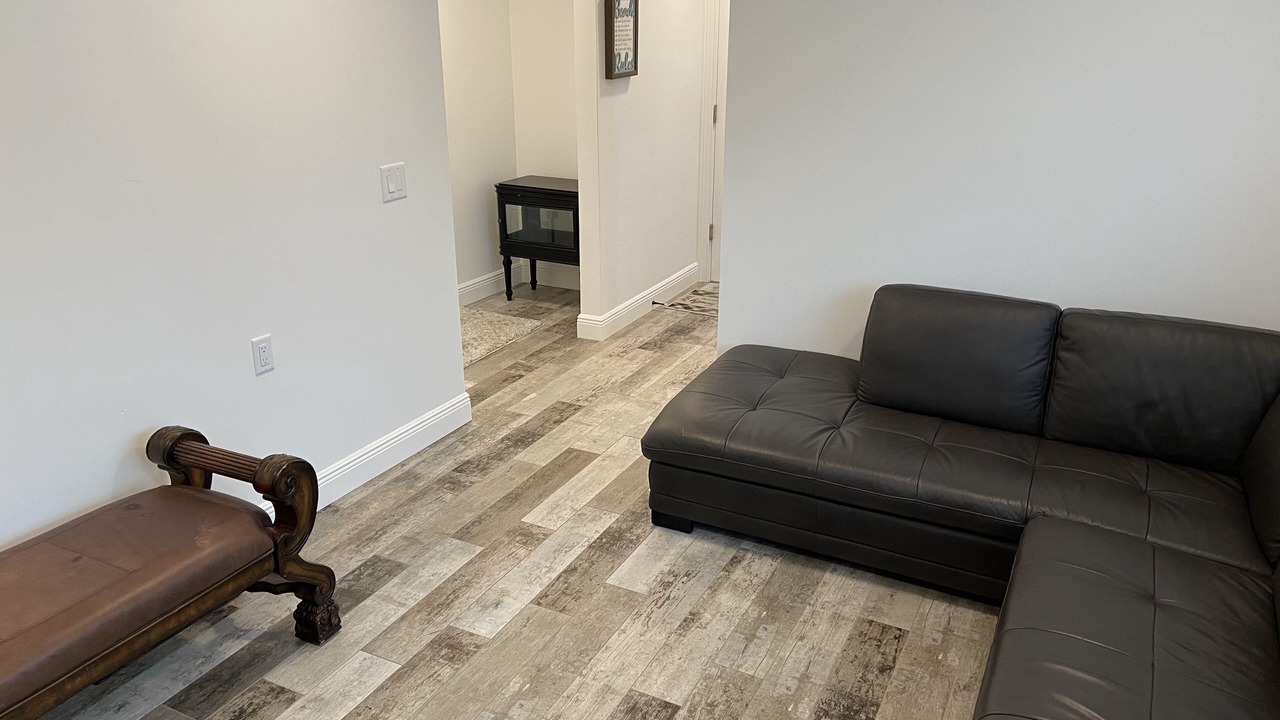 Photo of Livingroom in Golden Beach Estates