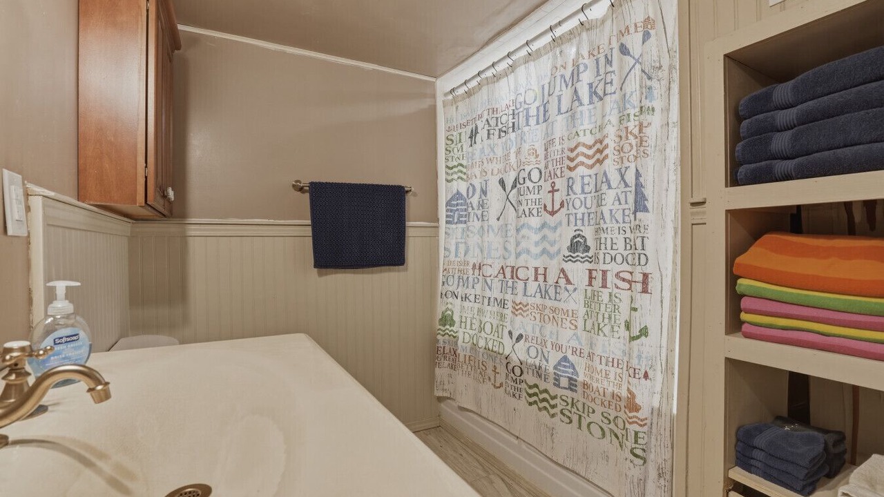 Photo of Bathroom in Park Hill