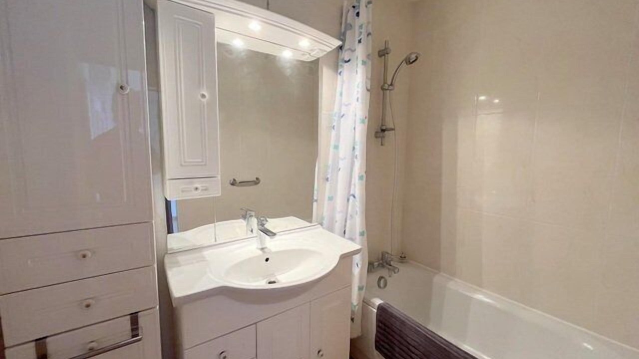 Photo of Bathroom in Le Barcares