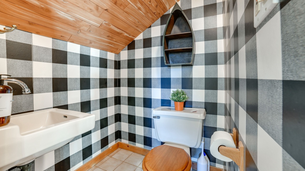 Photo of Bathroom in Walton
