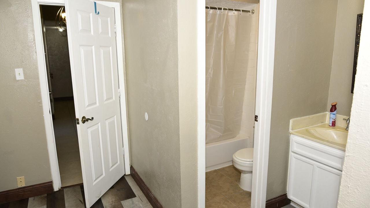 Photo of Bathroom in Plano