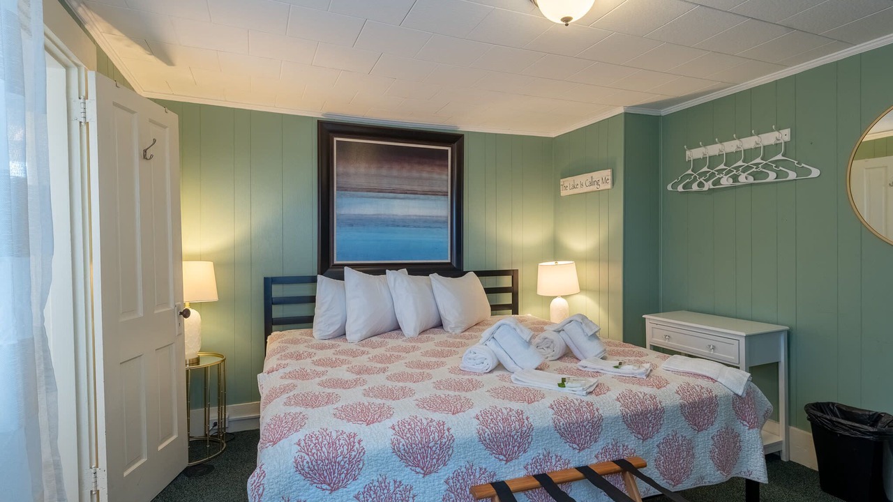 Photo of Bedroom in Weirs Beach