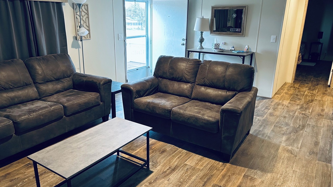 Photo of Livingroom in Richland Springs