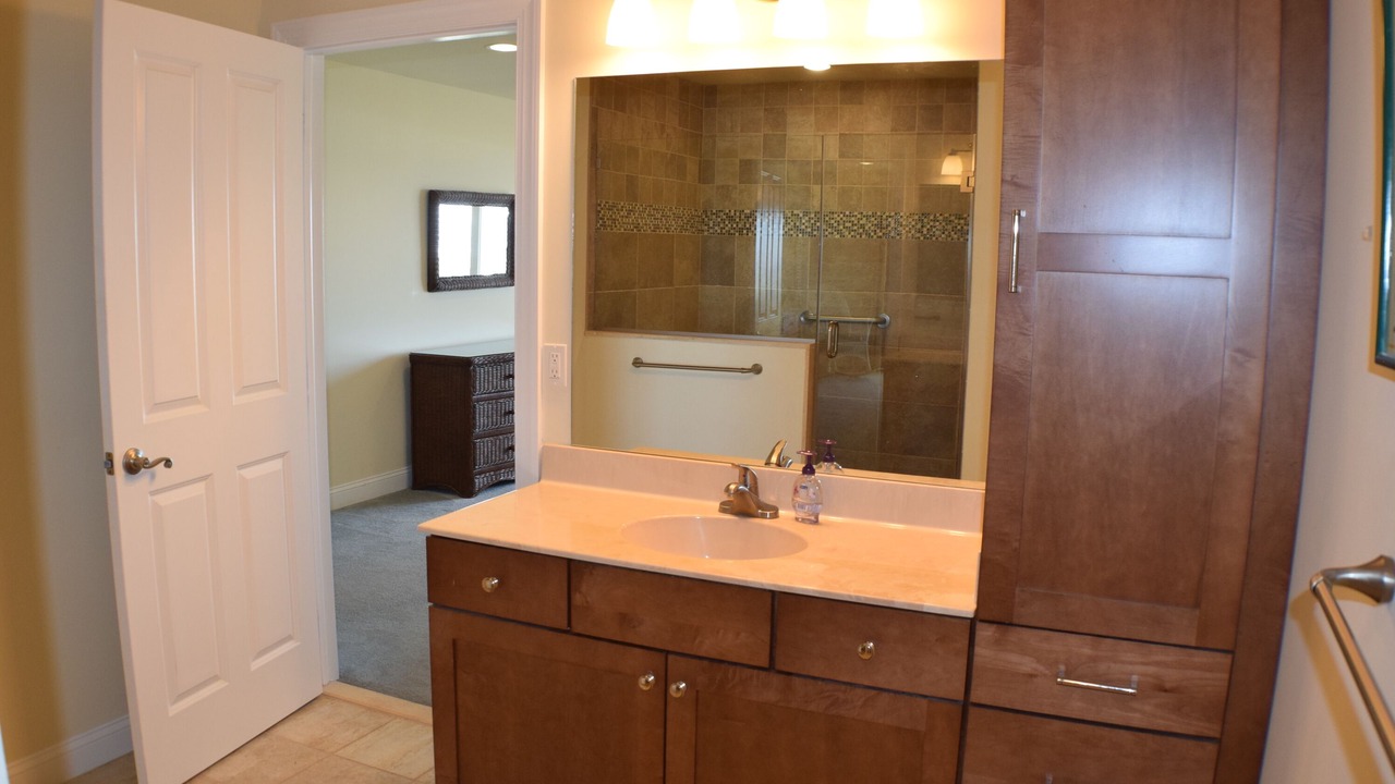 Photo of Bathroom in Townsend's Inlet