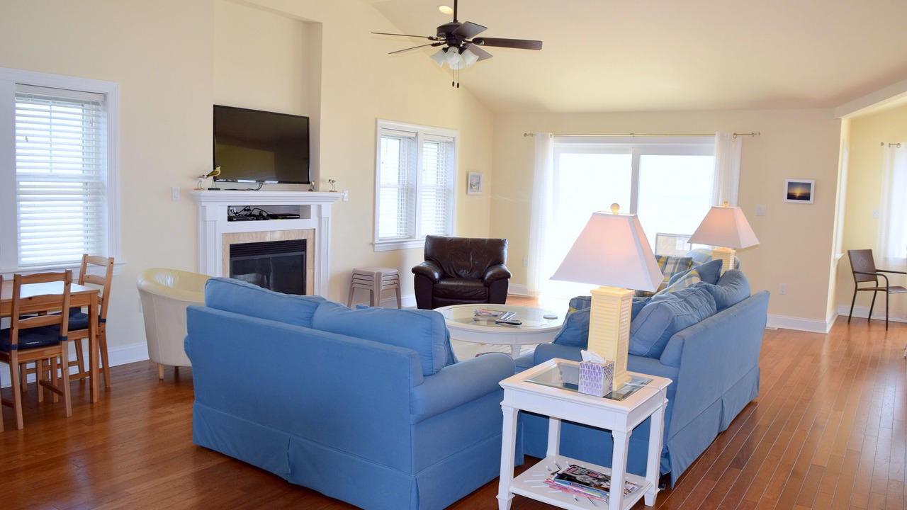 Photo of Livingroom in Townsend's Inlet