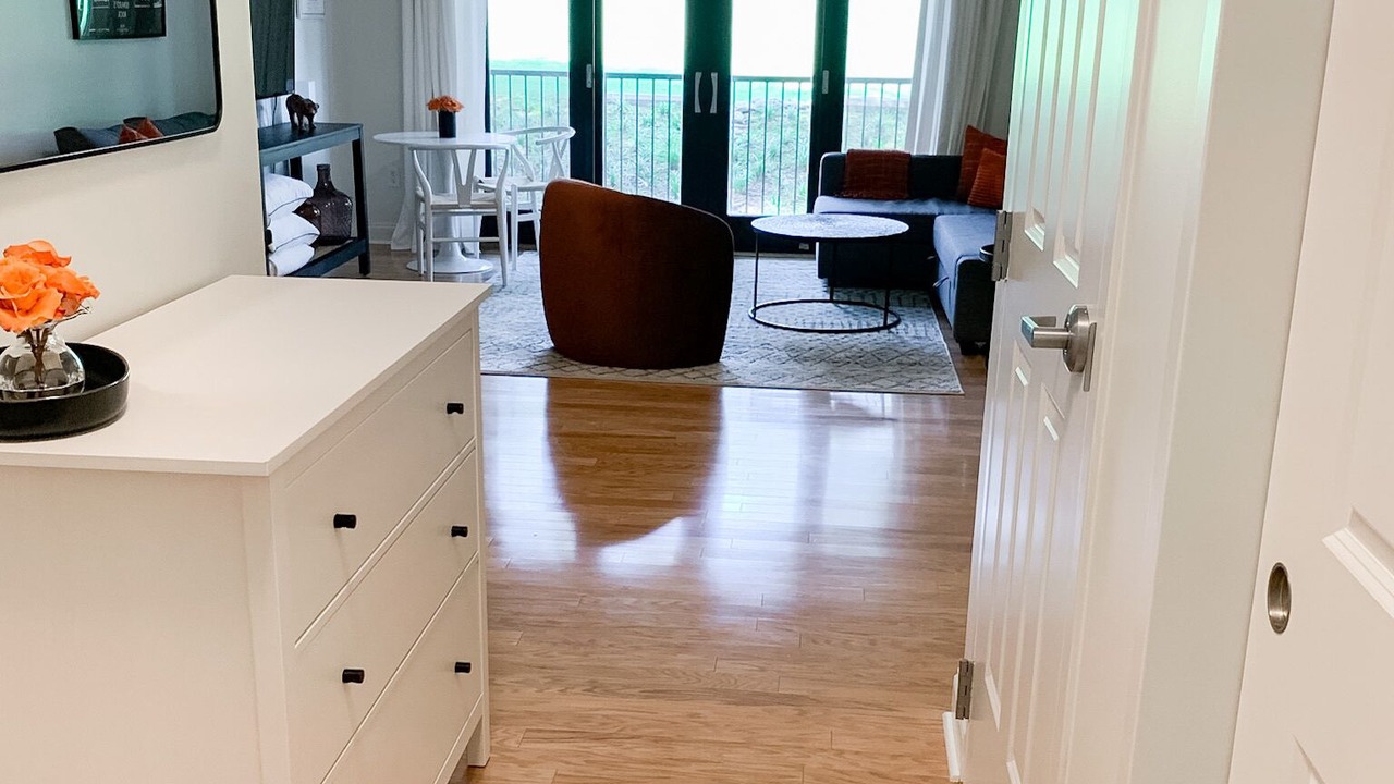 Photo of Livingroom in Clemson