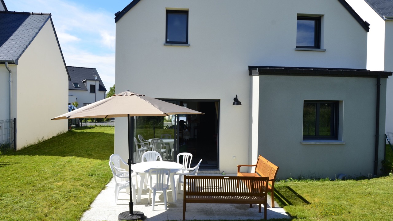 Photo of Outdoor in Saint-Coulomb
