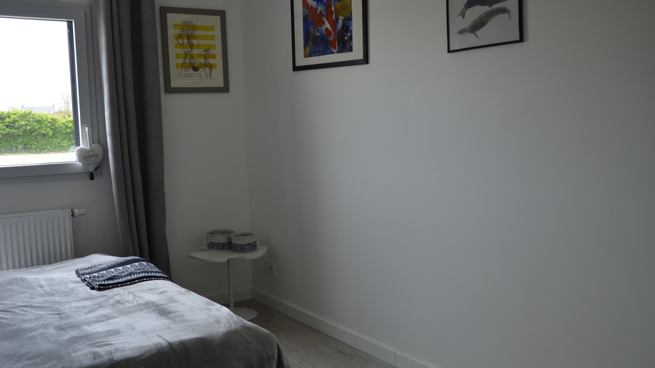 Photo of Bedroom in Saint-Coulomb