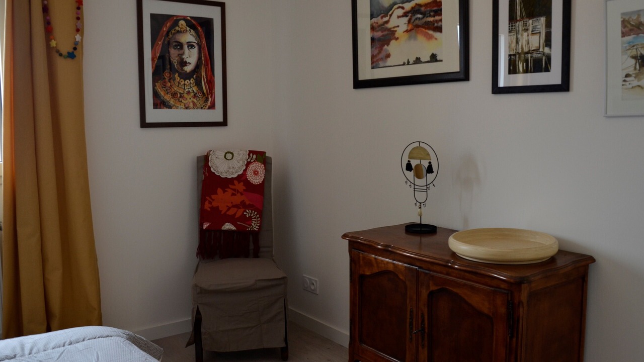 Photo of Bedroom in Saint-Coulomb