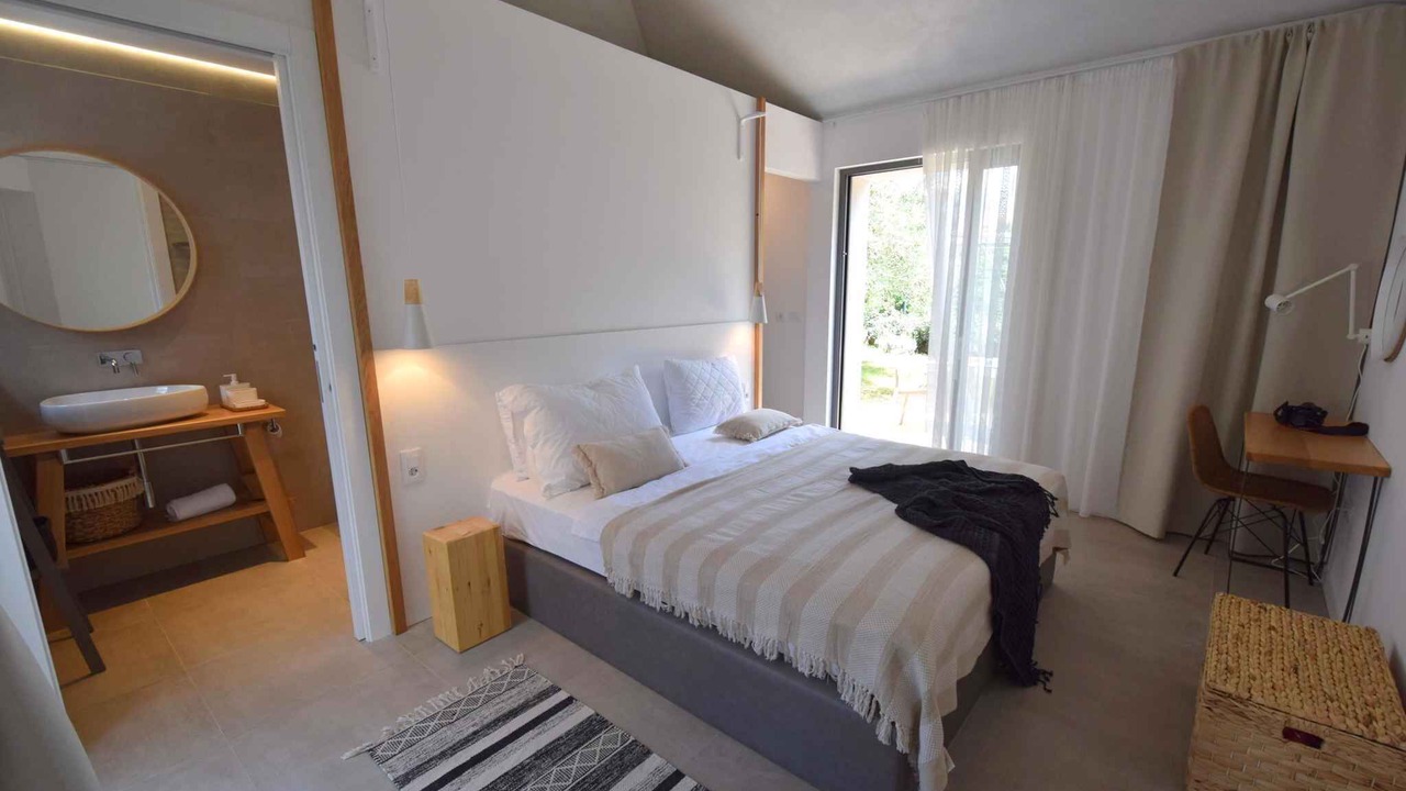 Photo of Bedroom in Linardici