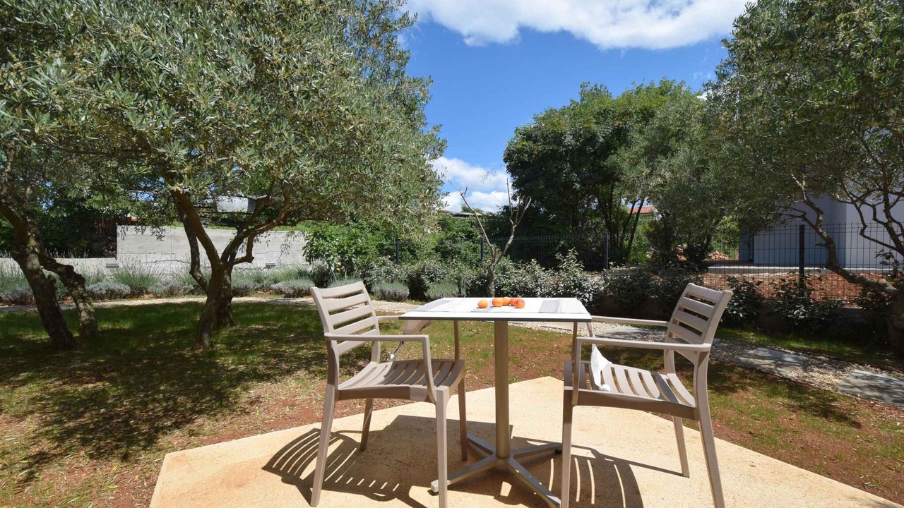 Photo of Outdoor in Linardici