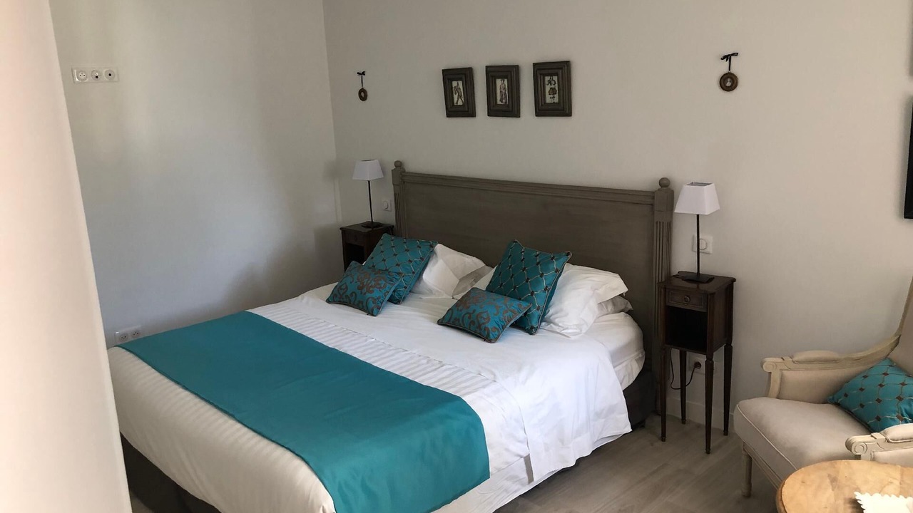 Photo of Bedroom in Azay-le-Rideau