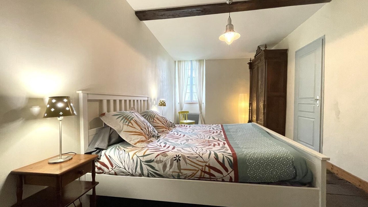 Photo of Bedroom in Asson