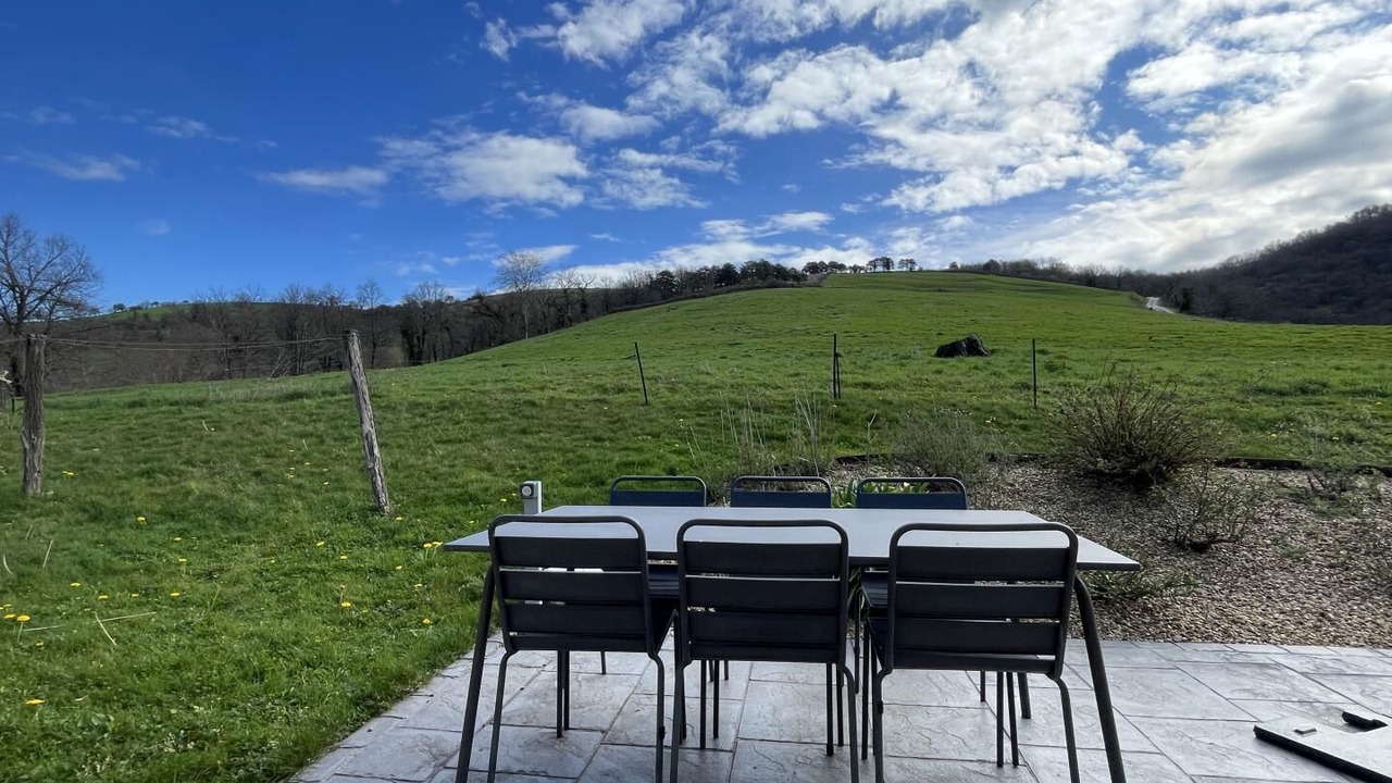 Photo of Outdoor in Juxue