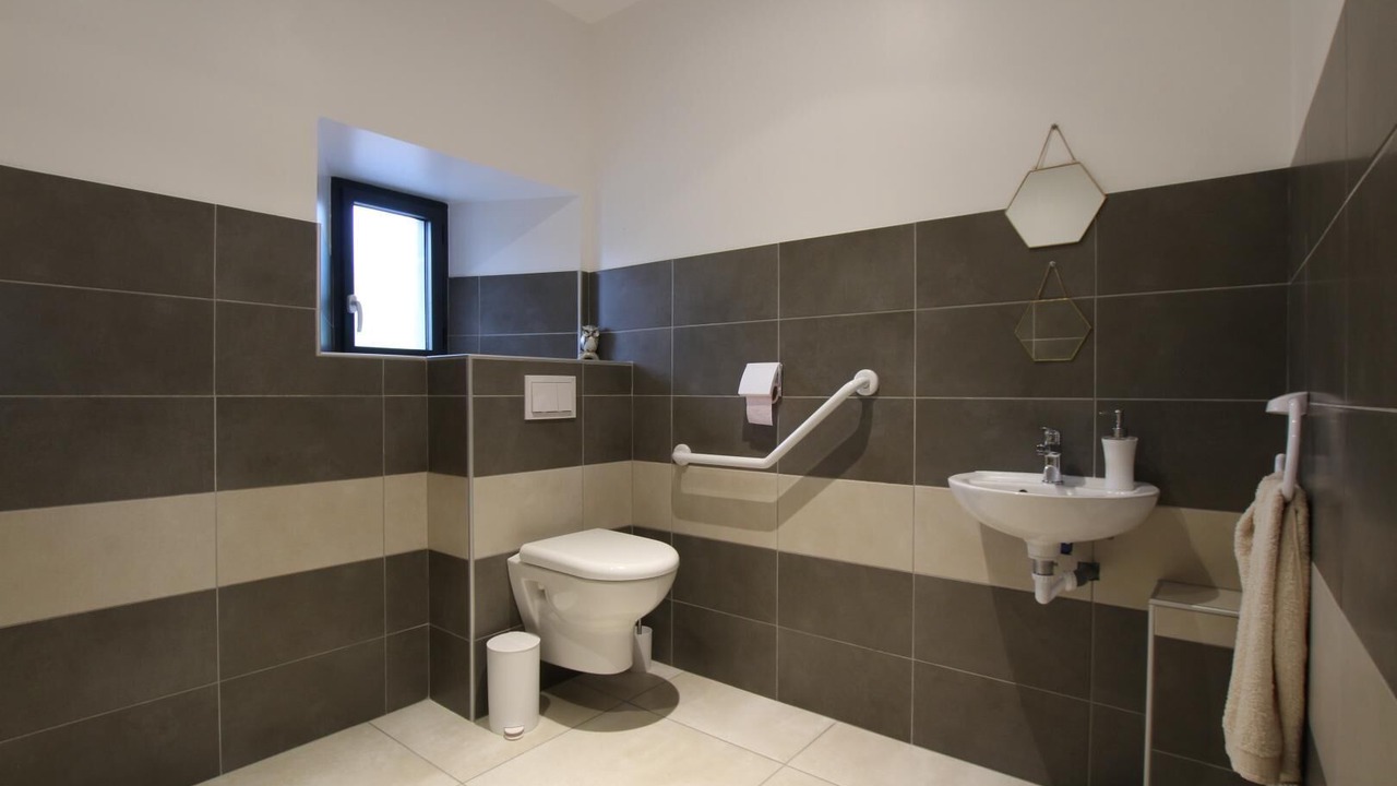 Photo of Bathroom in Juxue