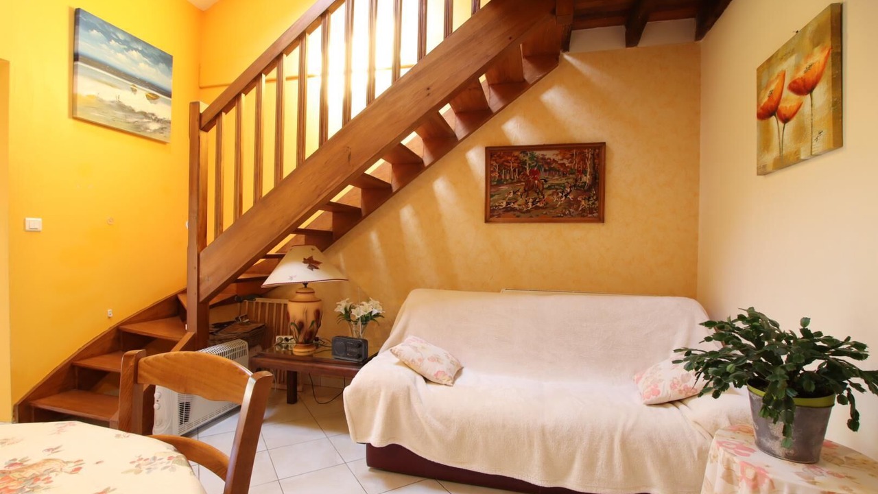 Photo of Livingroom in Aydie