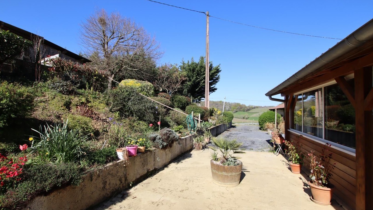 Photo of Outdoor in Aydie