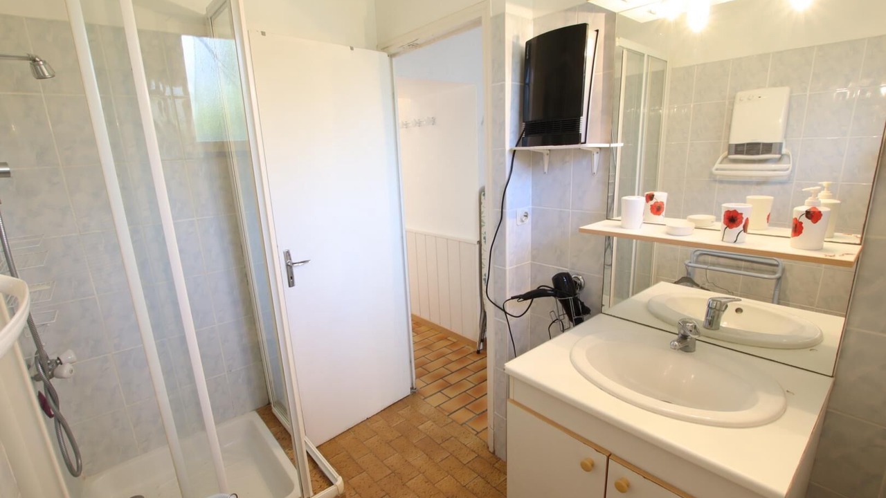 Photo of Bathroom in Aydie