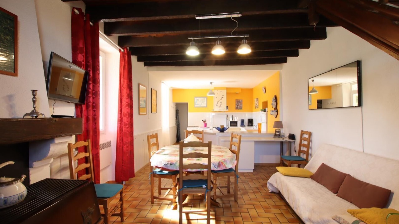 Photo of Livingroom in Aydie