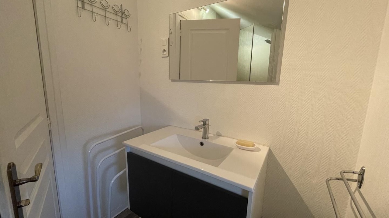 Photo of Bathroom in Beyrie-sur-Joyeuse