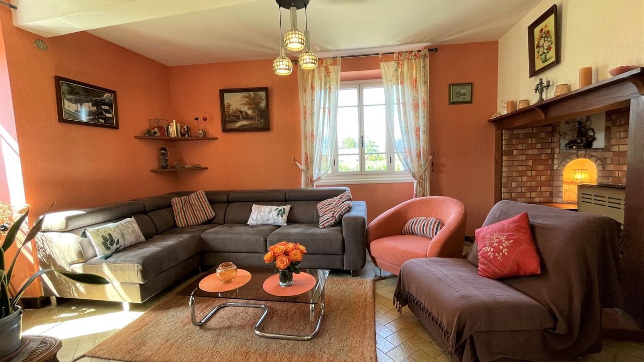 Photo of Livingroom in Asson