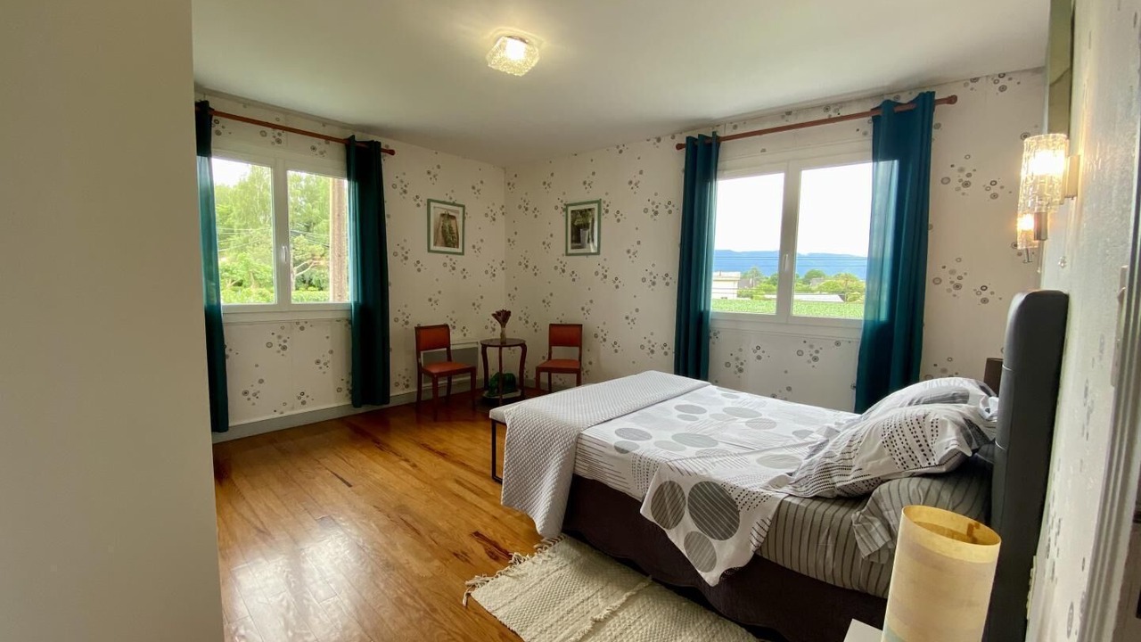 Photo of Bedroom in Asson