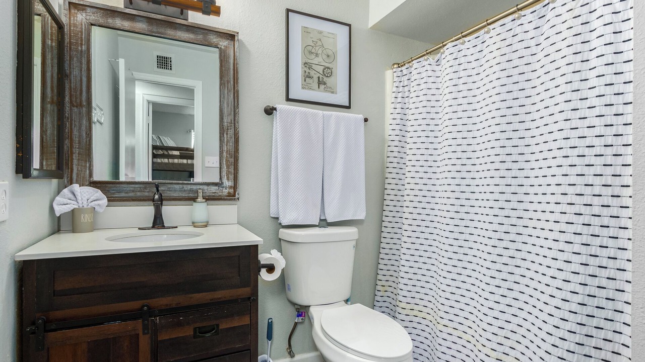 Photo of Bathroom in Desert Foothills Estates