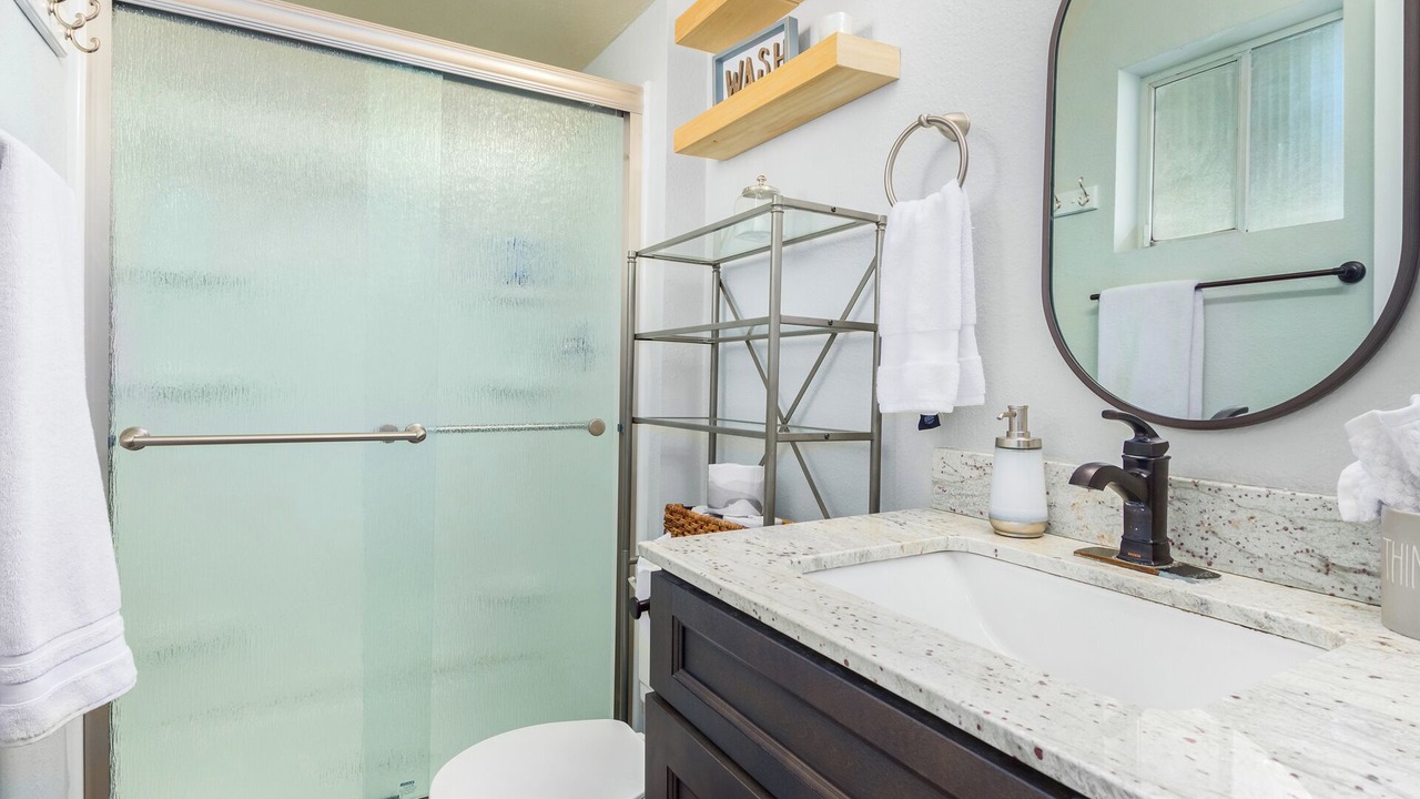 Photo of Bathroom in Desert Foothills Estates