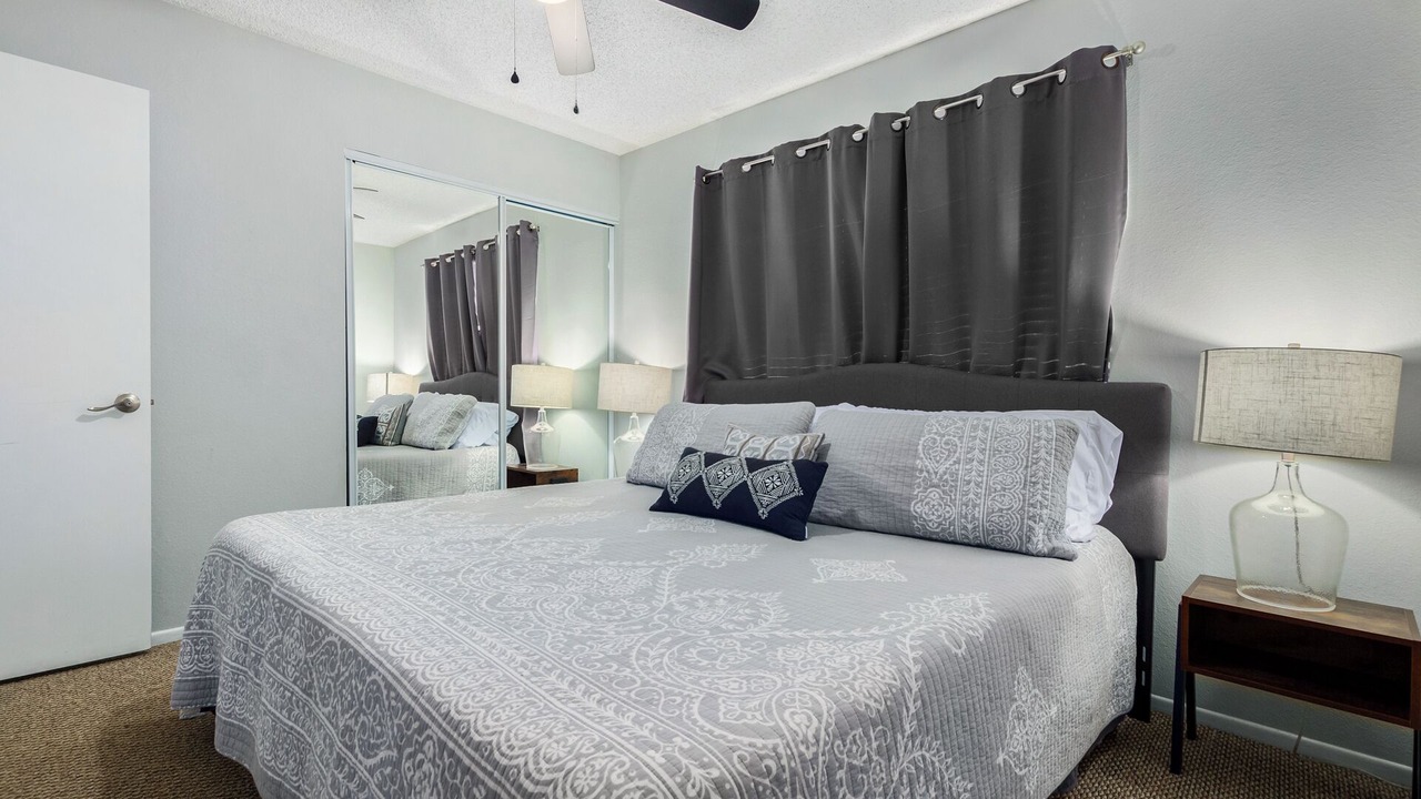 Photo of Bedroom in Desert Foothills Estates