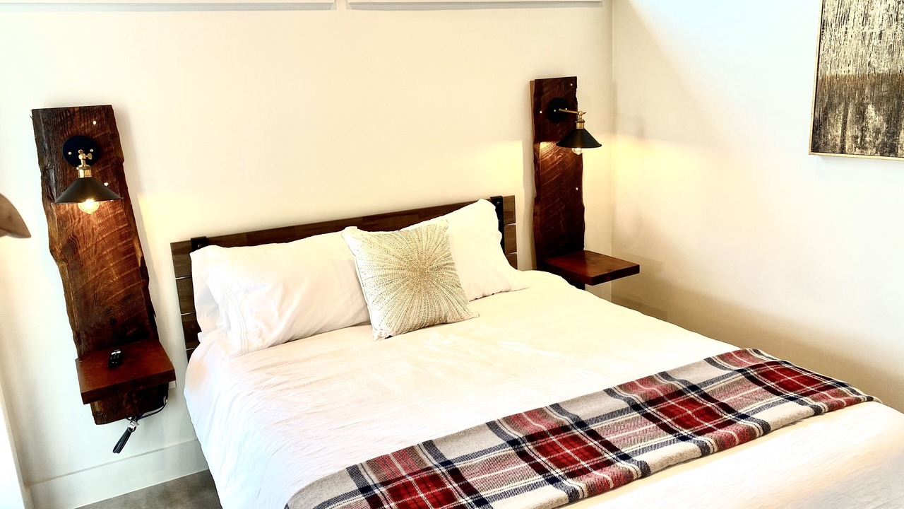 Photo of Bedroom in Dripping Springs