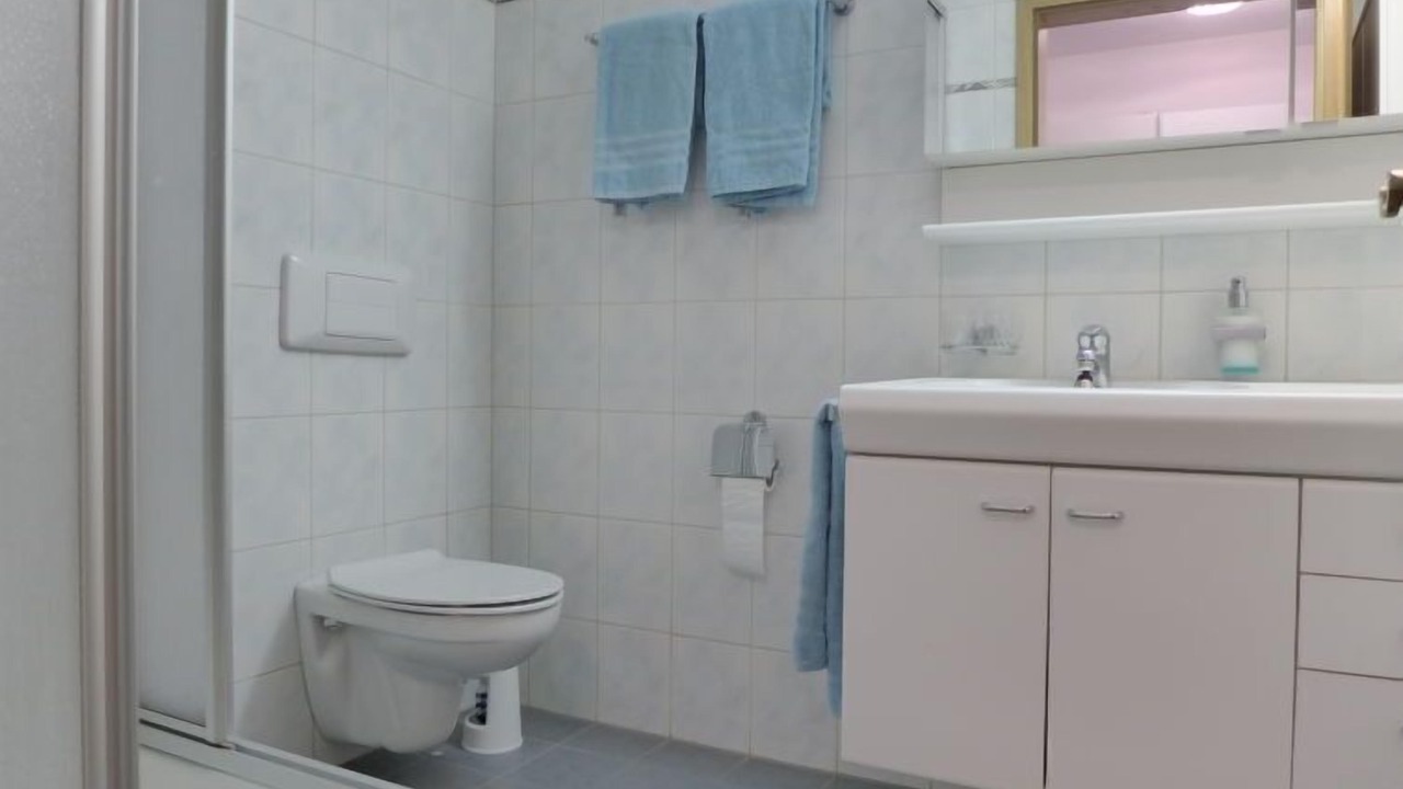 Photo of Bathroom in Kandersteg