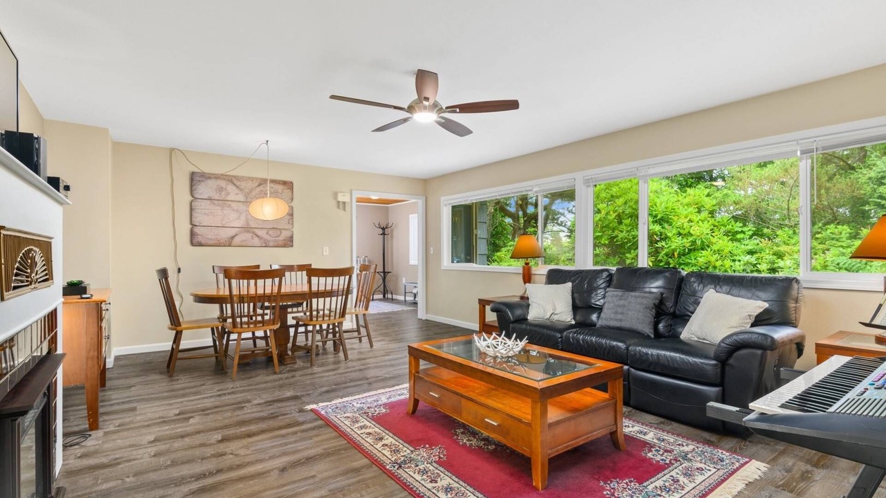 Photo of Bedroom in Nelscott