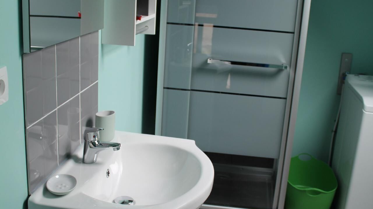 Photo of Bathroom in Oneux