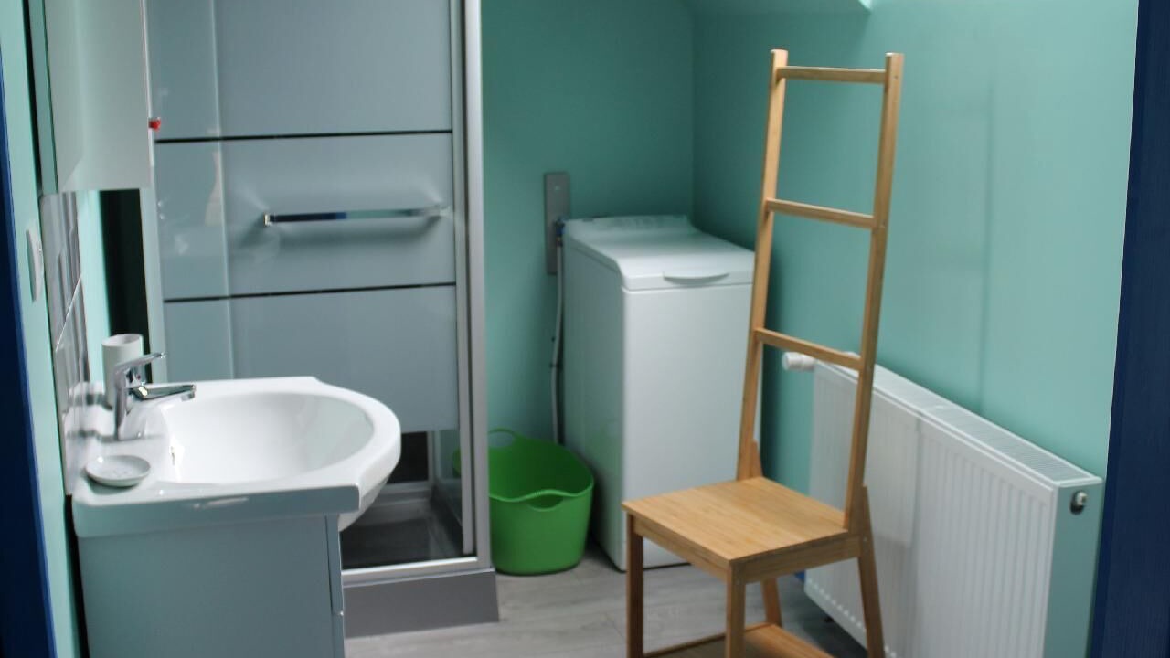 Photo of Bathroom in Oneux