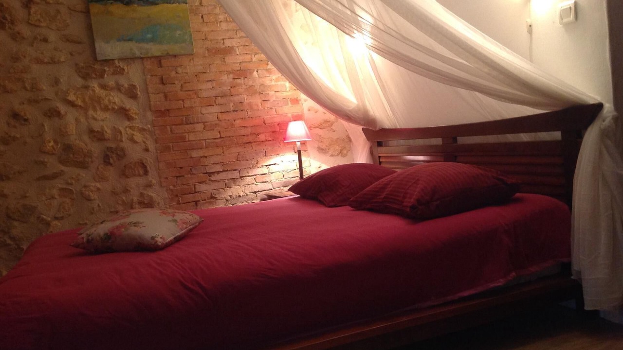 Photo of Bedroom in Nontron