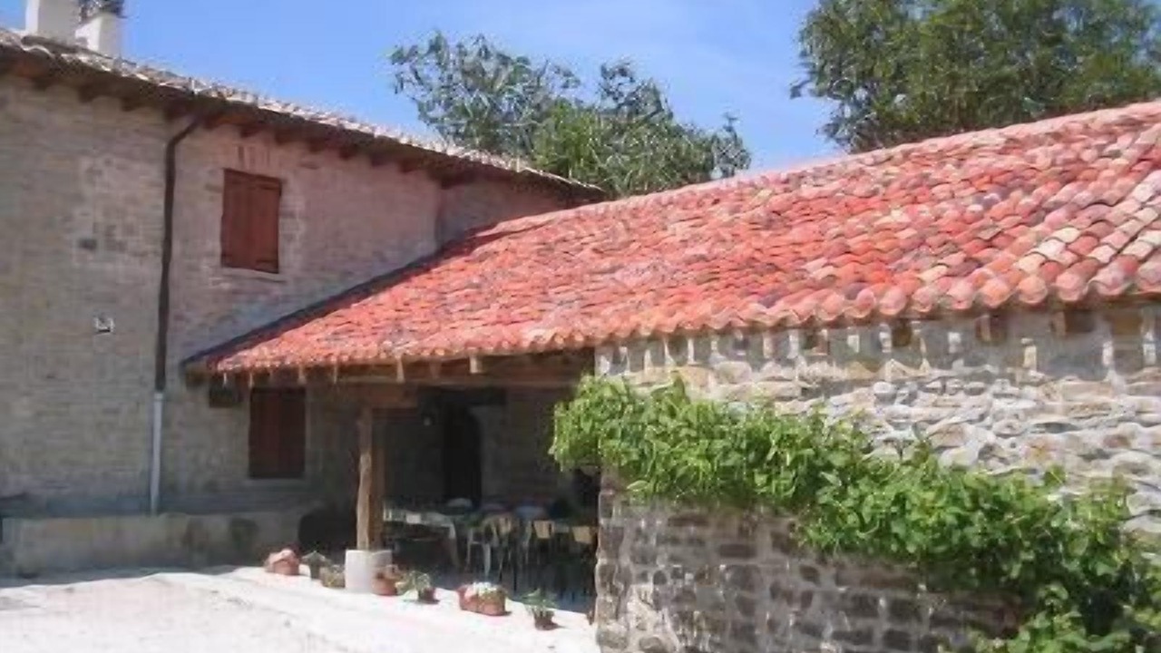 Photo of Outdoor in Lerruz