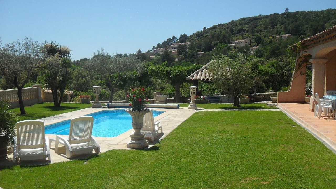 Photo of Others in Cabasse