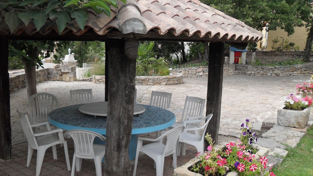 Photo of Others in Cabasse